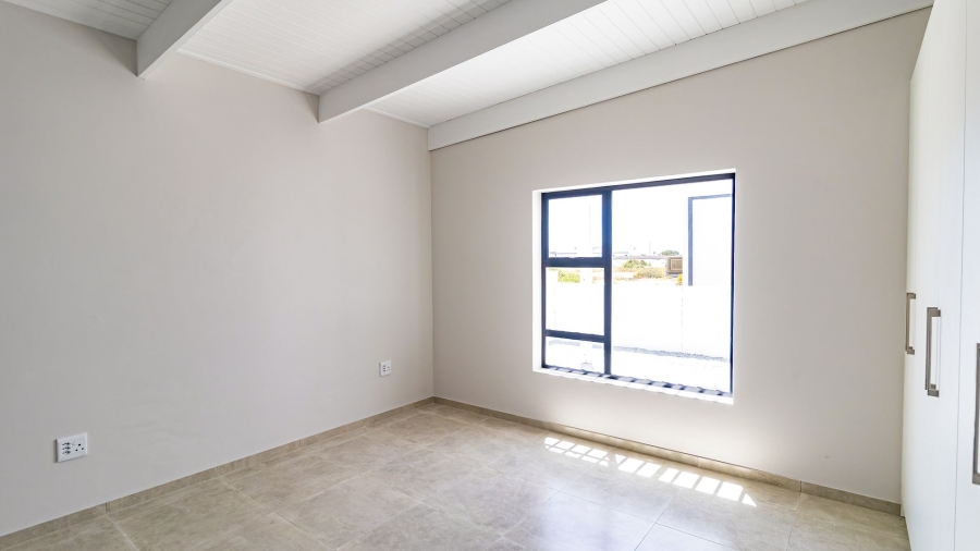 2 Bedroom Property for Sale in Britannia Beach Estate Western Cape